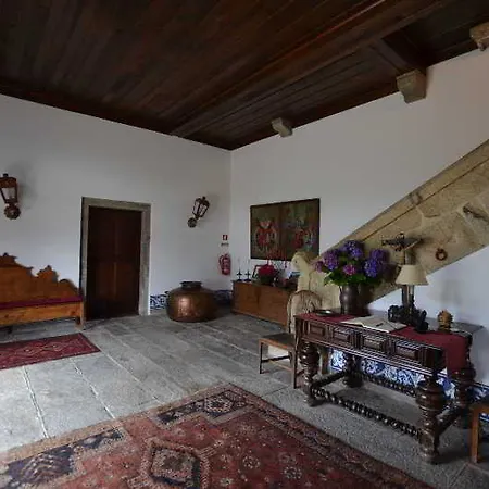 Bed & Breakfast Casa Torres De Oliveira 3*