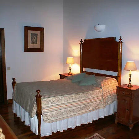 Bed & Breakfast Casa Torres De Oliveira 3*