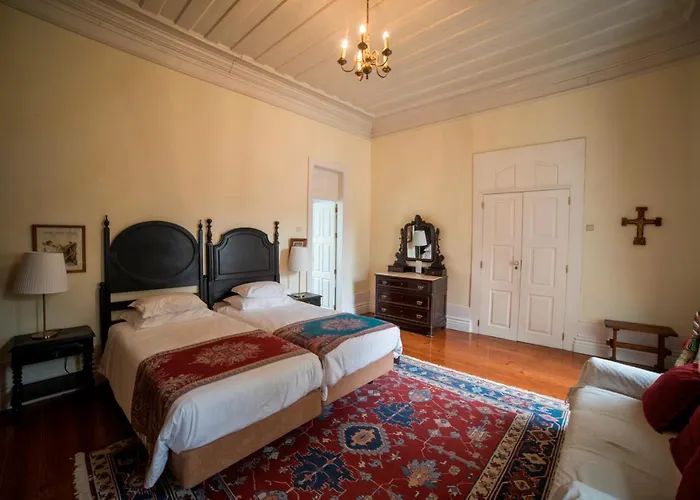 Bed & Breakfast Casa Torres De Oliveira 3*