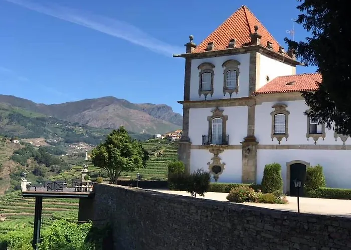 Bed & Breakfast Casa Torres De Oliveira 3*