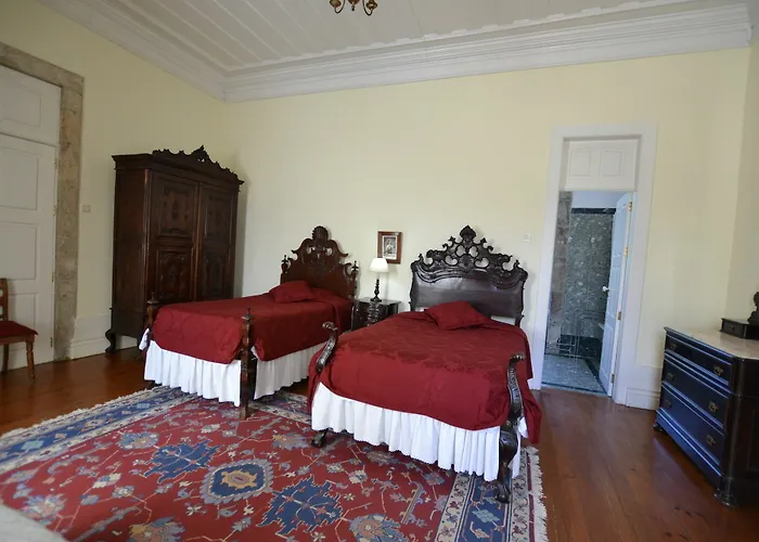 Casa Torres De Oliveira Bed & Breakfast 3*